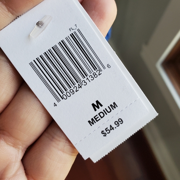 Walt Disney World sweater - Picture 5 of 7